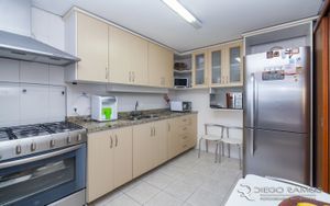 Image 13 - 190039
