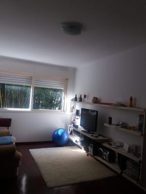 Image 1 - 190077