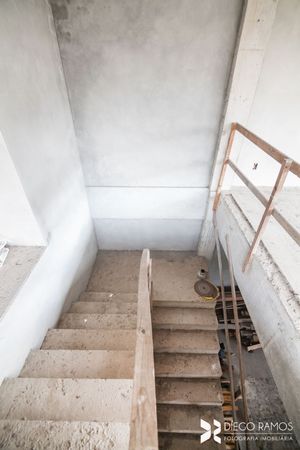 Image 14 - 190171