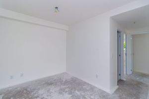Image 4 - 190241