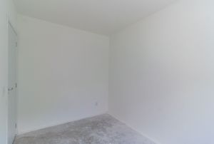 Image 18 - 190241