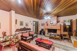 Image 3 - 190244