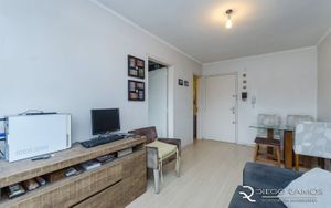 Image 4 - 190412