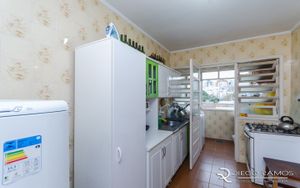 Image 10 - 190412
