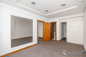 Image 6 - 190484