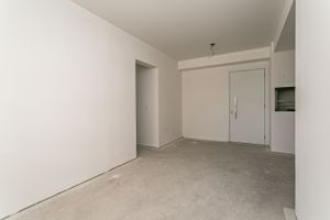 Image 3 - 190571