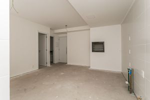 Image 3 - 190577