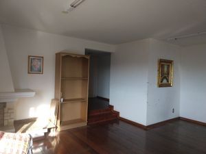 Image 12 - 190683