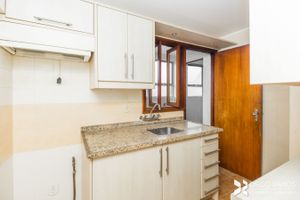 Image 13 - 190690
