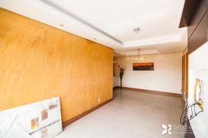 Image 2 - 190698