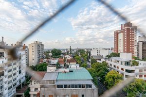 Image 12 - 190704