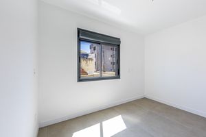 Image 16 - 190750