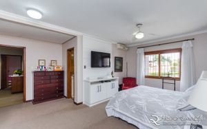 Image 11 - 190803