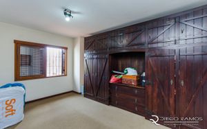Image 17 - 190803