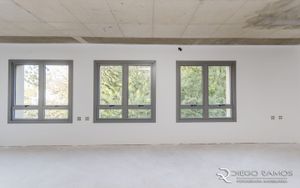 Image 4 - 190859