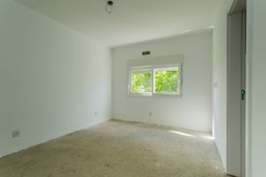 Image 10 - 191157