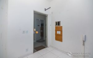 Image 9 - 191309