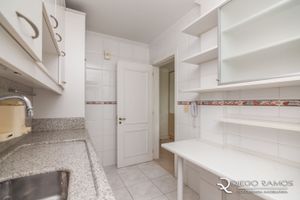 Image 12 - 191310