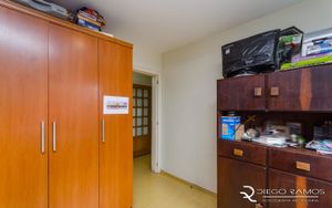 Image 10 - 192117