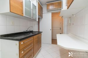 Image 12 - 192128