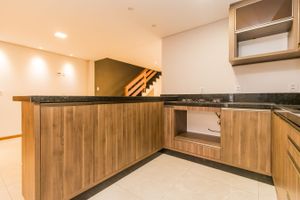 Image 34 - 192210