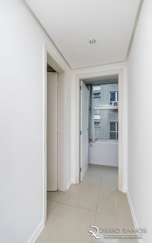 Image 10 - 192325
