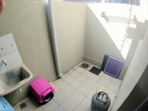 Image 9 - 192350