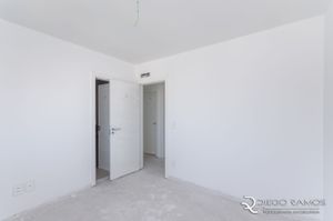 Image 18 - 192359