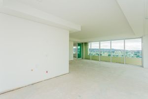 Image 8 - 192371