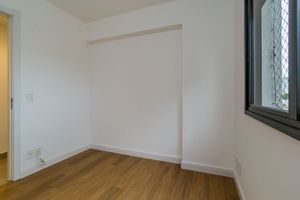 Image 17 - 192453