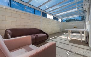 Image 17 - 192545