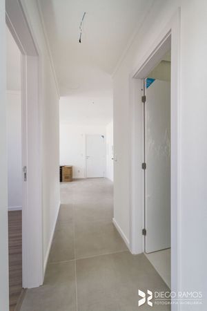 Image 22 - 192708