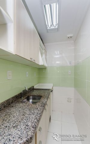 Image 9 - 193108