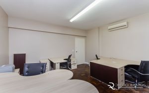 Image 11 - 193108