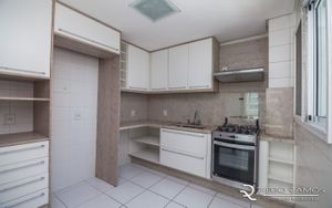 Image 13 - 193231