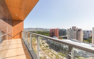 Image 6 - 193440