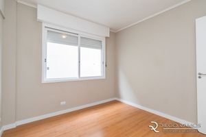 Image 10 - 193628