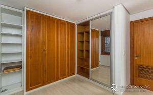 Image 11 - 193669