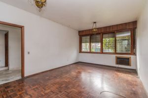 Image 1 - 193685