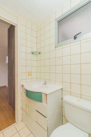 Image 11 - 193699