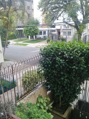 Image 13 - 193700