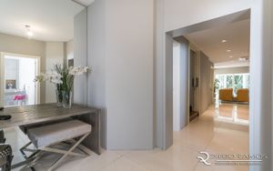Image 9 - 193977