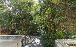 Image 17 - 193977