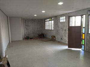 Image 9 - 193995