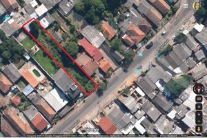 Image 8 - 193995