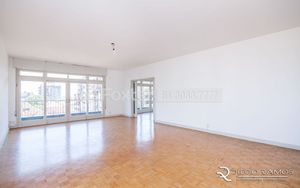 Image 1 - 194053