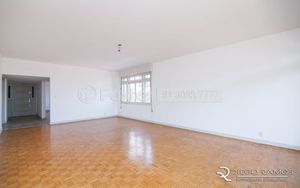 Image 7 - 194053