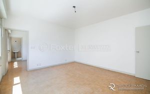 Image 11 - 194053