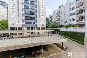 Image 8 - 194058