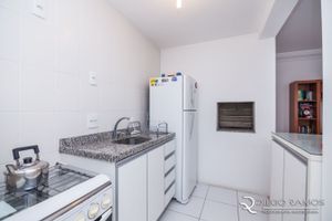Image 11 - 194068